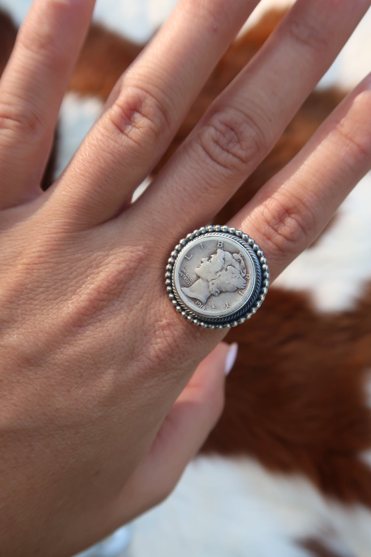 Adjustable Coin Ring