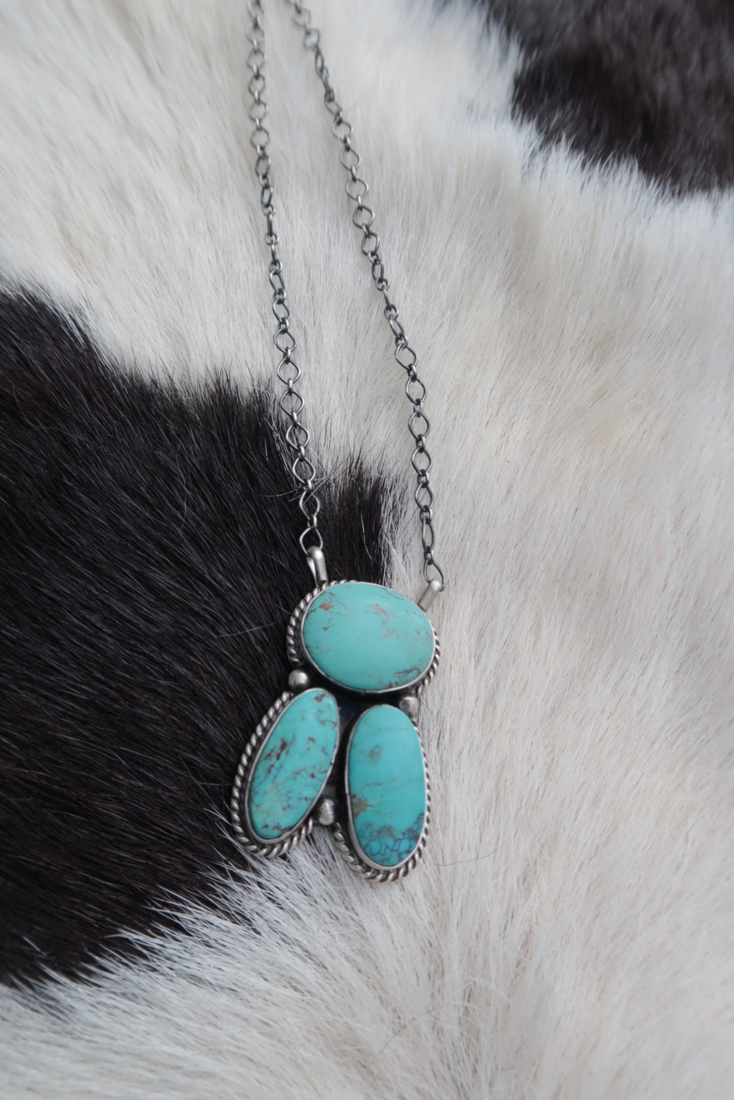 Three Stone Cluster Necklace