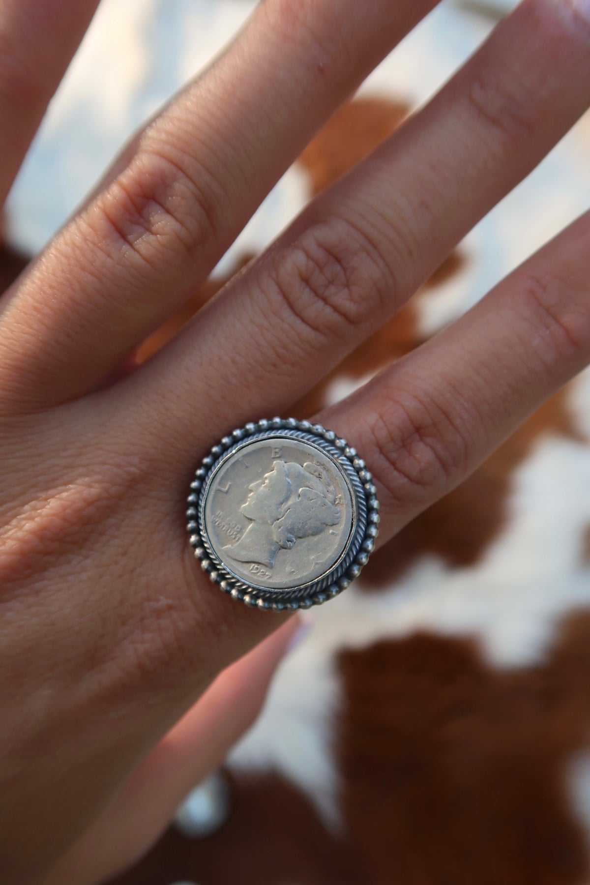 Adjustable Coin Ring