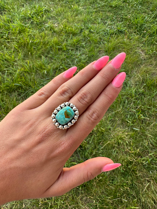 Adjustable Kingman single stone ring ￼