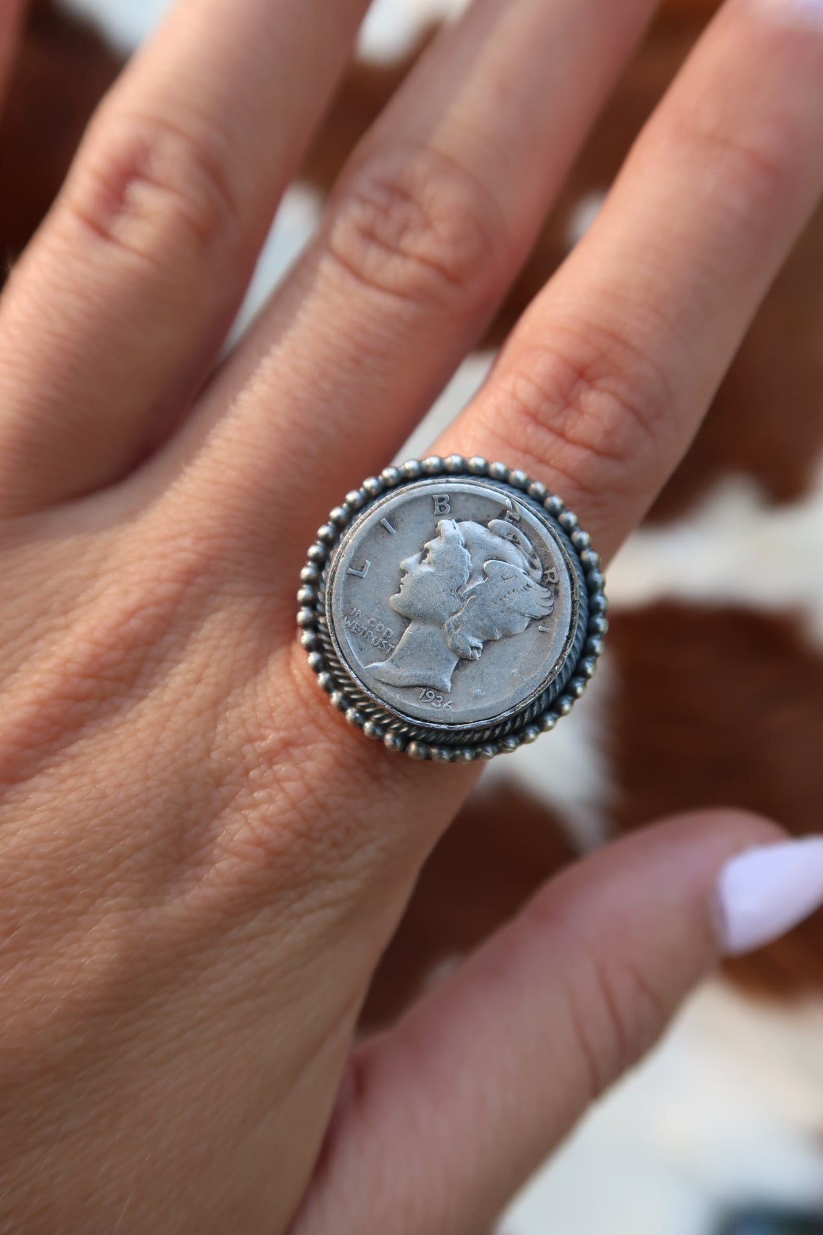 Adjustable Coin Ring
